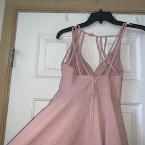 Dress - Picture 3 of 5
